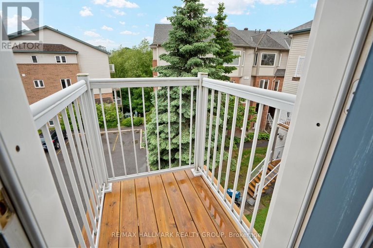 28457131/1340-guthrie-street/leslie-park/ottawa/ontario/K2H1G8_26
