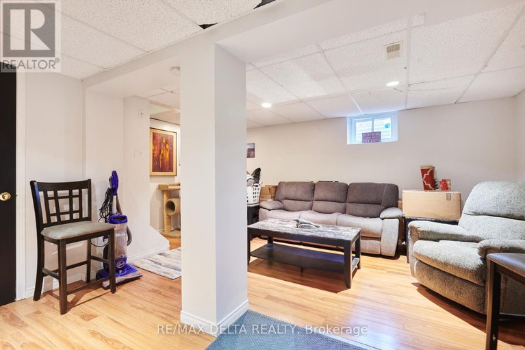 28589388/108-1348-bakker-court/convent-glen-south/ottawa/ontario/K1C2K4_22