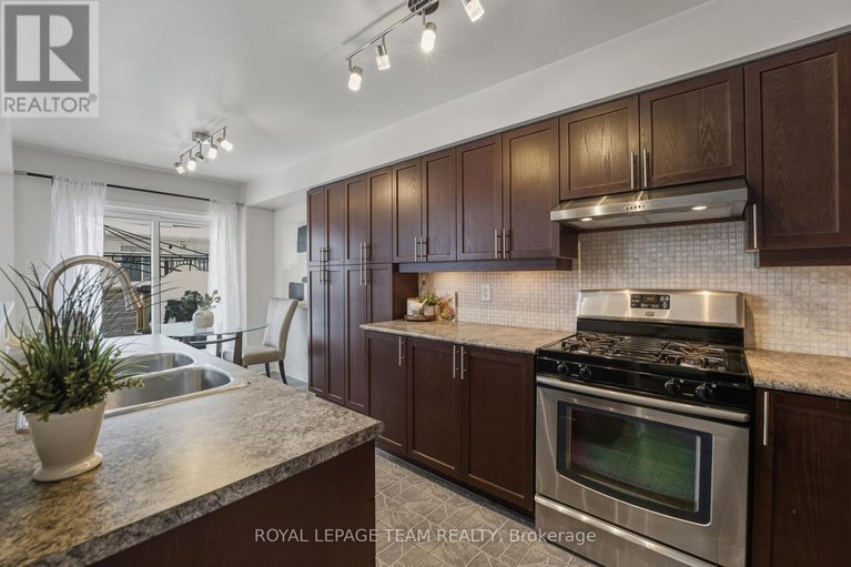 29225348/224-opus-street/emerald-meadowstrailwest/ottawa/ontario/K2S0J1_23