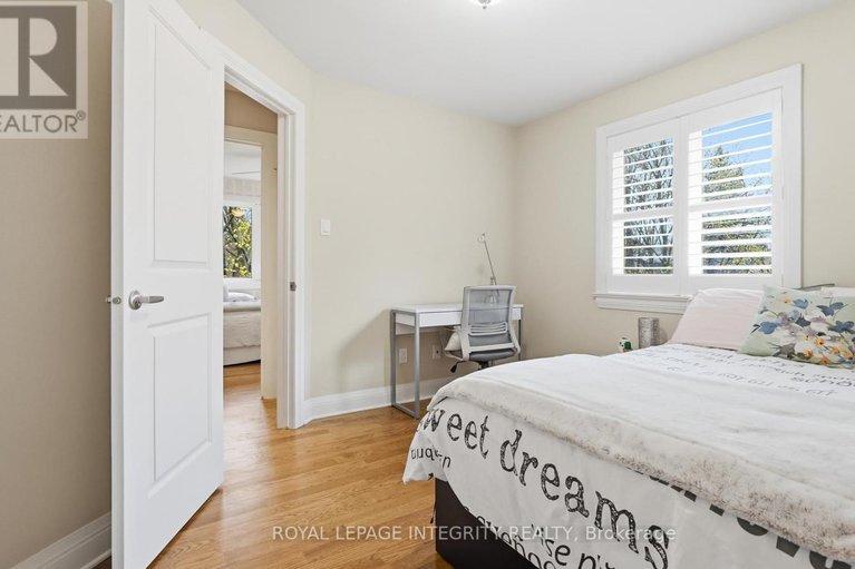 29683459/142-faraday-street/ottawa-west/ottawa/ontario/K1Y3M4_30