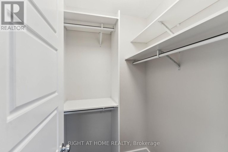 29248505/632-moonflower-crescent-w/blossom-parkkemp-parkfindlay-creek/ottawa/ontario/K1T0X8_28