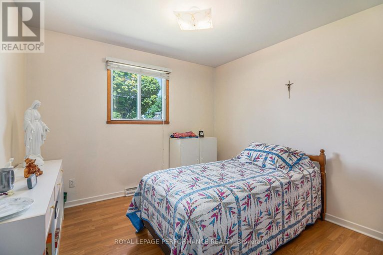 28651458/164-mccormick-road/alexandria/north-glengarry/ontario/K0C1A0_13