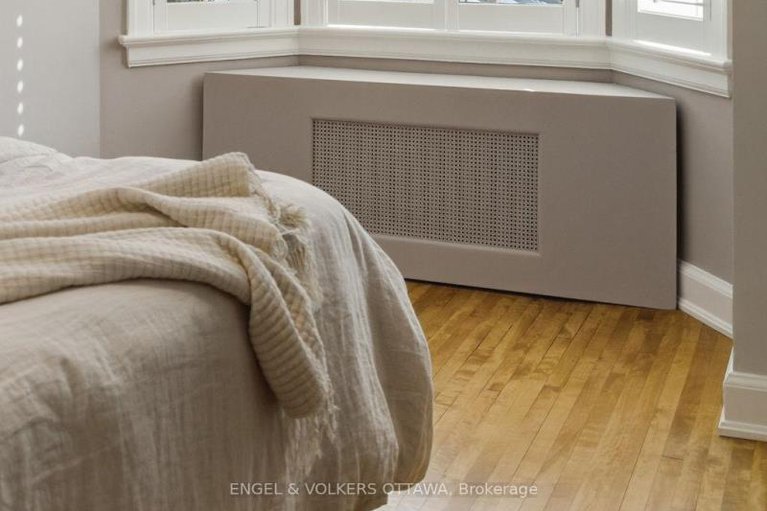 29438099/1-179-wilbrod-street/sandy-hill/ottawa/ontario/K1N6L4_23