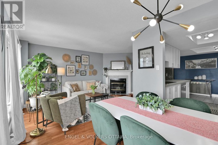 29449585/66-hummingbird-crescent/cedargrovefraserdale/ottawa/ontario/K2J3A3_26