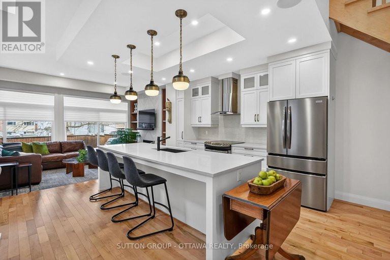 29641673/31-carlotta-avenue/kingsview-park/ottawa/ontario/K1L6S5_4