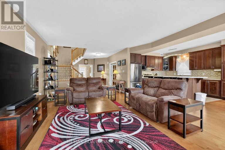 29627313/241-denali-way/stittsville-north/ottawa/ontario/K2S0N1_11