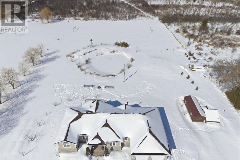 29394653/933-craig-road/north-grenville-twp-kemptville-south/north-grenville/ontario/K0G1S0_49