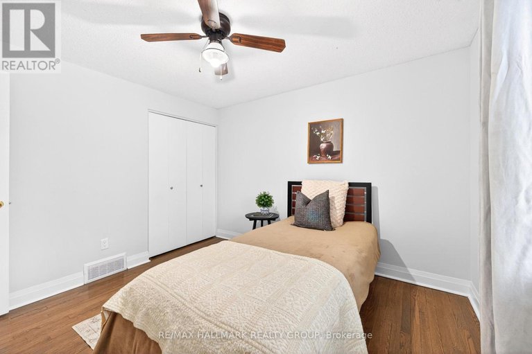 29462514/1930-southampton-court/braemar-park/ottawa/ontario/K2C0W4_32