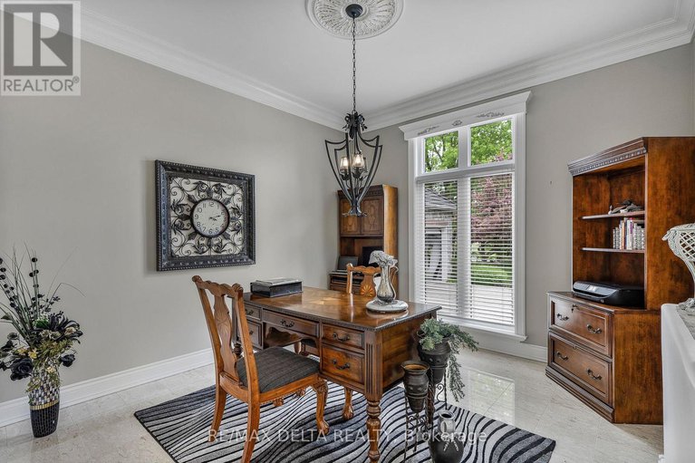 28387496/2584-woods-street/town-of-rockland/clarence-rockland/ontario/K4K1J2_22