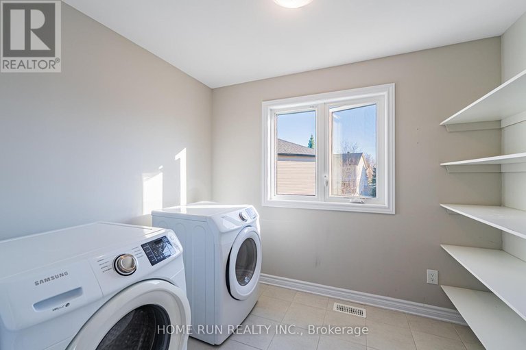 29657132/110-discovery-crescent/stittsville-north/ottawa/ontario/K2S0Z9_37