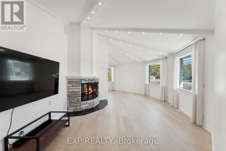 28408914/6974-bank-street/greely/ottawa/ontario/K0A2P0_8