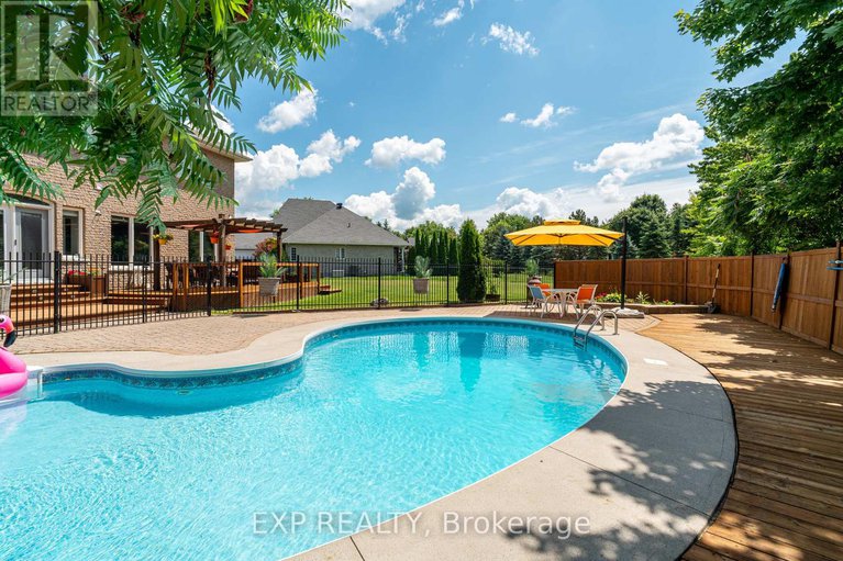 28606248/1125-waterpark-place/manotick-long-island-nicholls-island/ottawa/ontario/K4M1J7_38