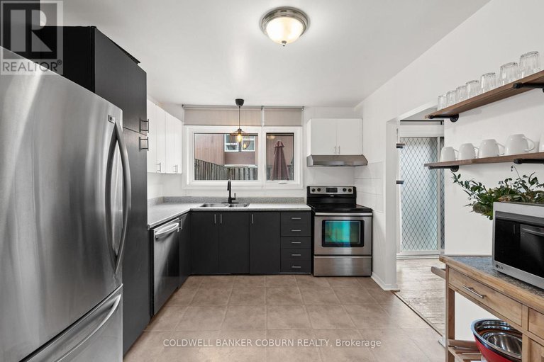 29024109/767b-ridgewood-avenue/mooneys-bayriverside-park/ottawa/ontario/K1V6M8_15