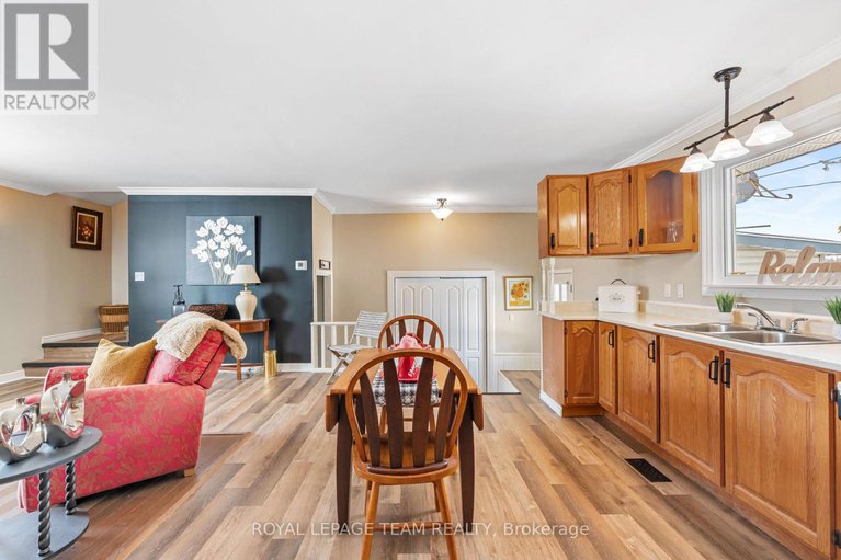 29288883/3314-county-road-12-road-w/north-stormont-finch-twp/north-stormont/ontario/K0C1K0_23