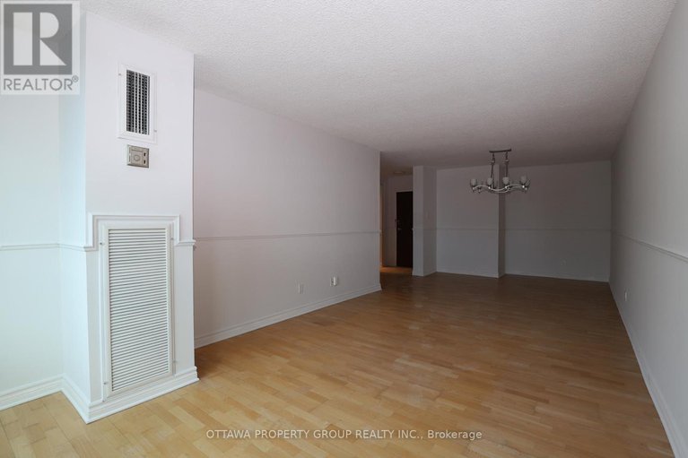 29126397/416-555-brittany-drive/viscount-alexander-park/ottawa/ontario/K1K4C5_6