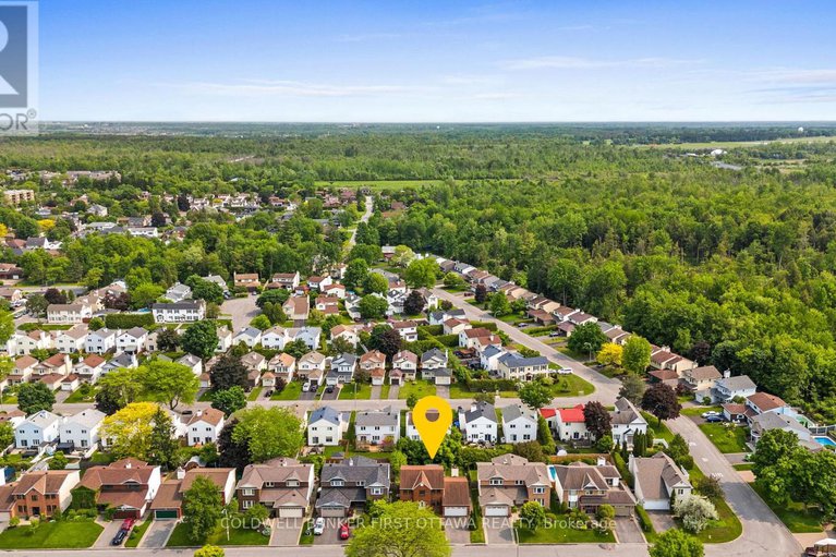 28427469/2722-wyldewood-street/emerald-woodssawmill-creek/ottawa/ontario/K1T2R9_42