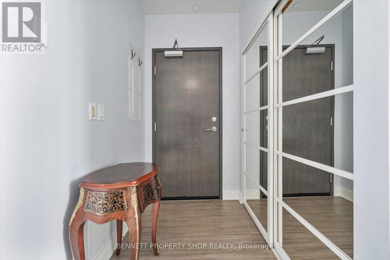28515654/ph06-118-holmwood-avenue/glebe/ottawa/ontario/K1S5J5_6