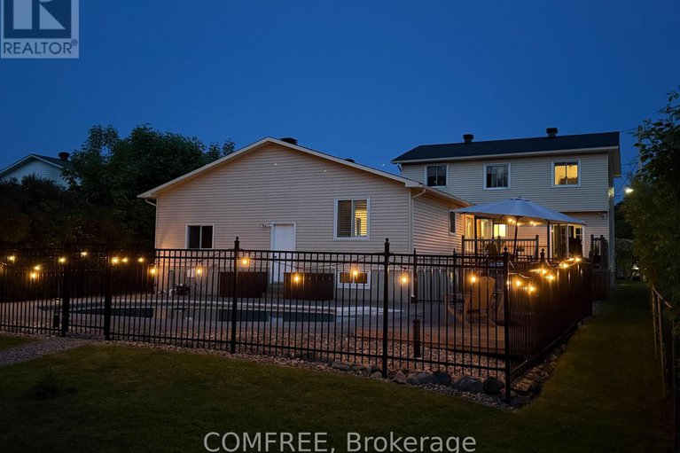 28424457/62-menard-street/embrun/russell/ontario/K0A1W1_31