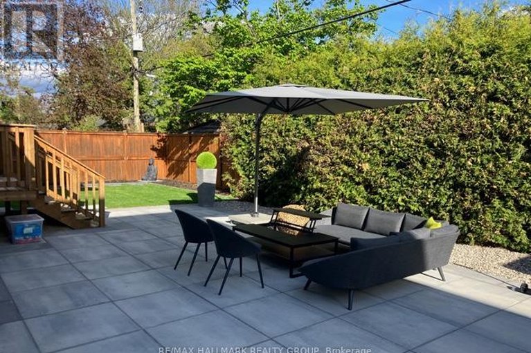 29577966/1976-lenester-avenue/mckellar-heightsglabar-park/ottawa/ontario/K2A1J9_48