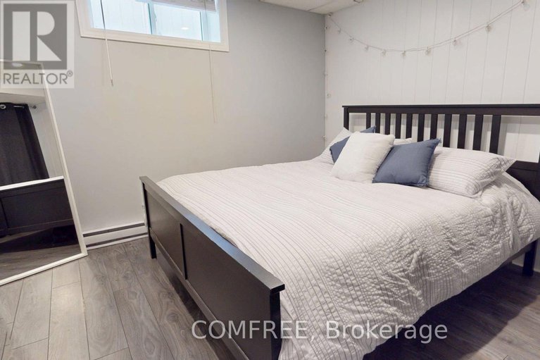 29086721/70-sirocco-crescent/stittsville-north/ottawa/ontario/K2S2C8_32