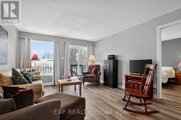 29209594/318-finner-court/almonte/mississippi-mills/ontario/K0A1A0_21