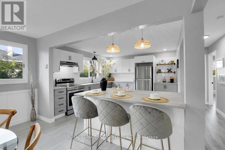 29079650/3-ashwick-court/craig-henrywoodvale/ottawa/ontario/K2G3S4_12