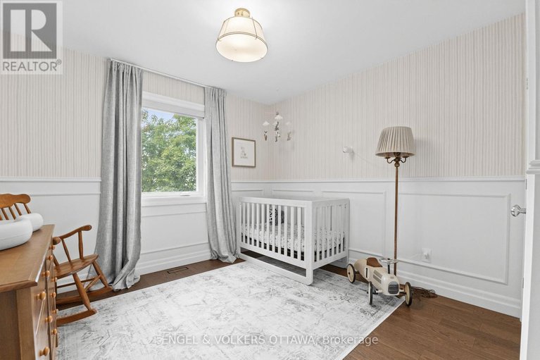 28904185/872-iroquois-road/mckellar-heightsglabar-park/ottawa/ontario/K2A3N2_30