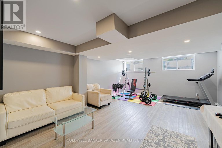28532595/116-whernside-terrace-w/morgans-grantsouth-march/ottawa/ontario/K2W0C7_37