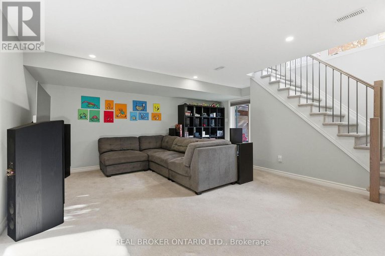 29364228/532-fawn-valley-private/blossom-parkkemp-parkfindlay-creek/ottawa/ontario/K1T0W5_31