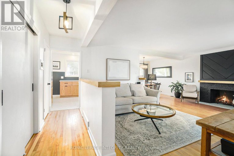 28970777/1317-ferguson-street/bel-air-heights/ottawa/ontario/K2C2K5_3