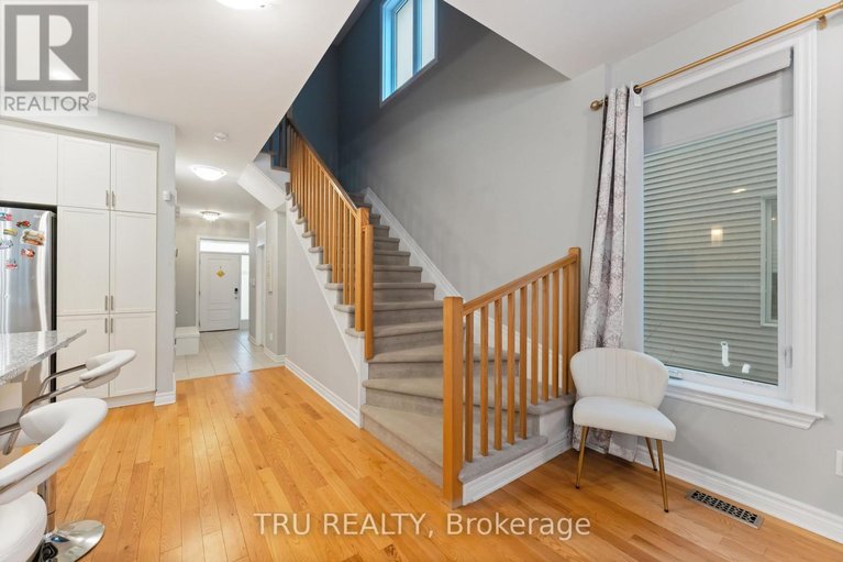 29458298/4031-kelly-farm-drive/blossom-parkkemp-parkfindlay-creek/ottawa/ontario/K1T0R6_16