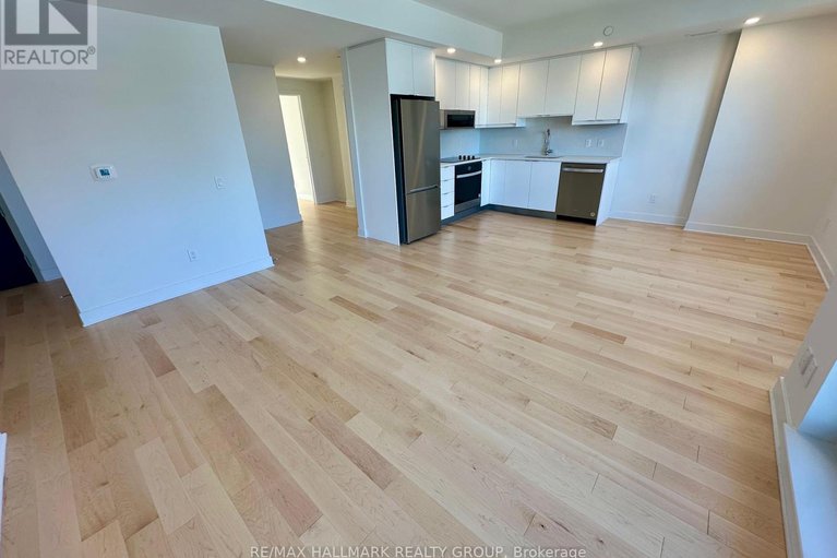 28870753/2001-180-george-street/lower-townbyward-market/ottawa/ontario/K1N0G8_5