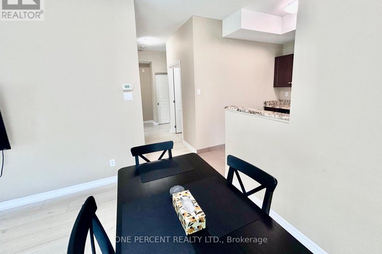 28202268/201-100-roger-guindon-avenue/riverview-park/ottawa/ontario/K1G3Z7_6