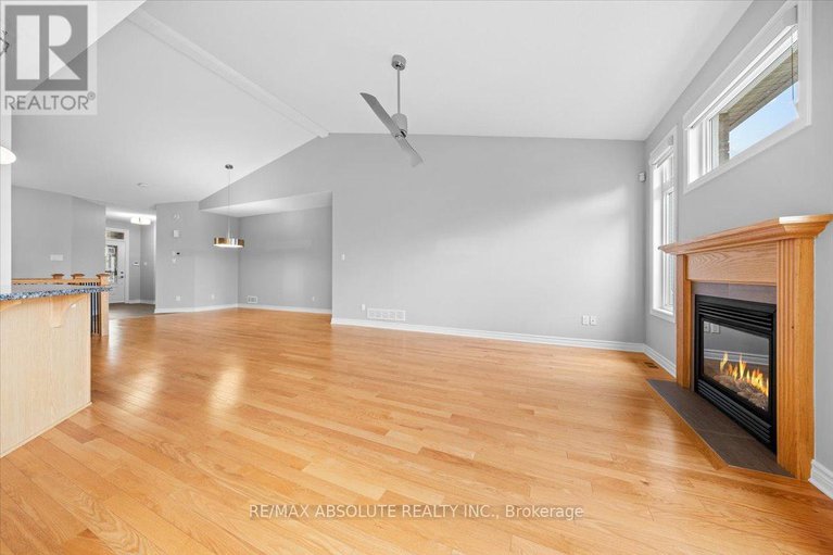 28769614/122-passageway-private/emerald-meadowstrailwest/ottawa/ontario/K2M2B5_13