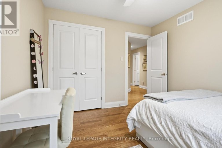 29683459/142-faraday-street/ottawa-west/ottawa/ontario/K1Y3M4_28