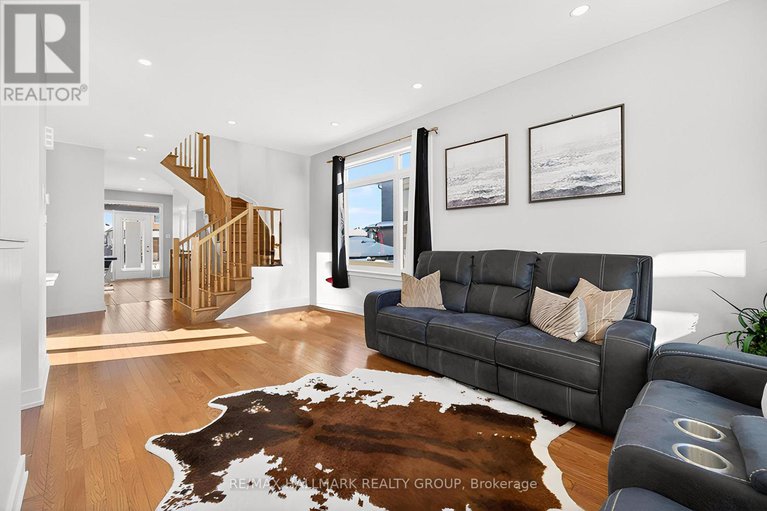 29378686/307-ibanez-walk/leitrim/ottawa/ontario/K1T0V8_8