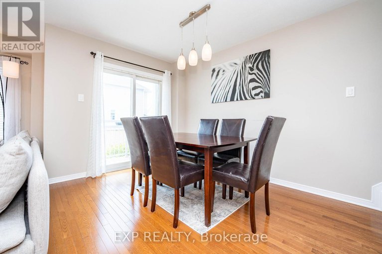 29123132/504-barholm-private/mer-bleuebradley-estatesanderson-park/ottawa/ontario/K4B1H9_8