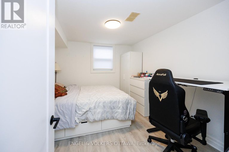 28559940/2204-utah-street/alta-vista/ottawa/ontario/K1H7W8_33