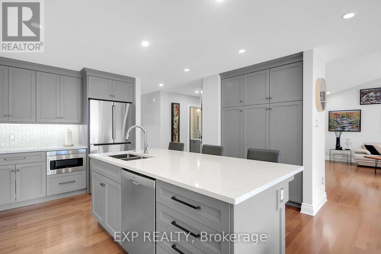 28699803/6202-deermeadow-drive/greely/ottawa/ontario/K4P1M9_11
