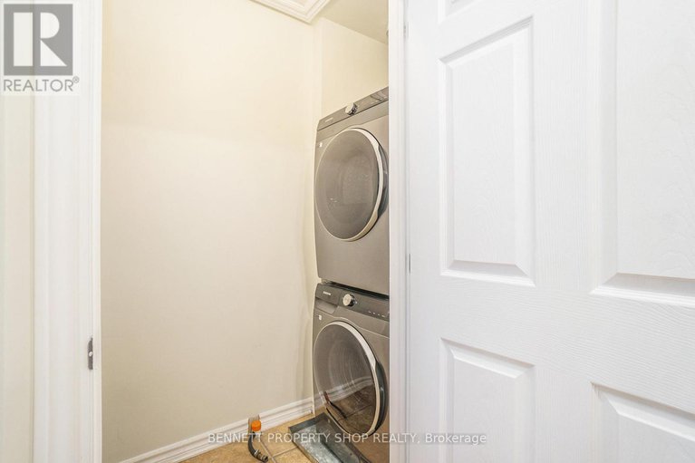 28526272/f-99-crestway-drive/barrhaven-east/ottawa/ontario/K2G7C6_14