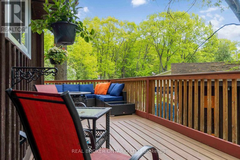 28709278/190-woods-road/constance-bay/ottawa/ontario/K0A3M0_40