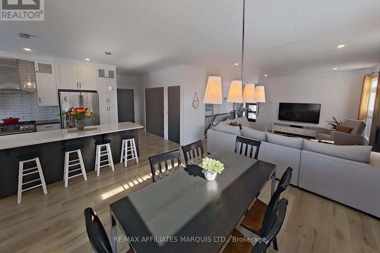 29387791/51-nancy-street/embrun/russell/ontario/K0A1W0_9