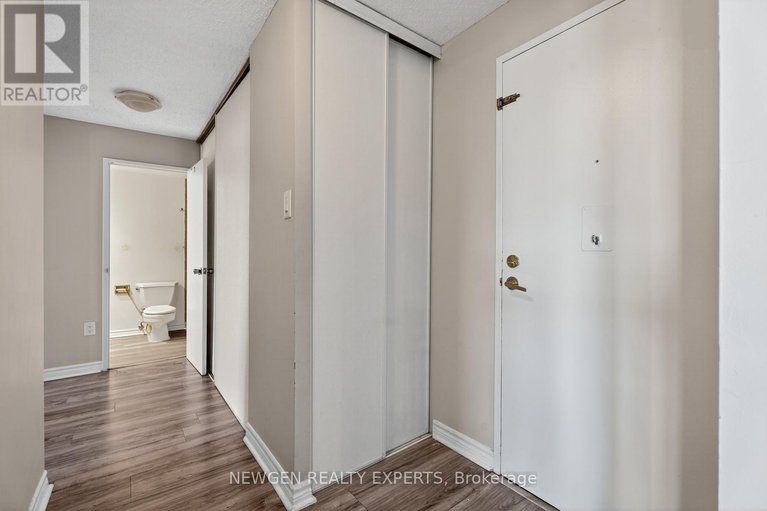 28969103/915-1505-baseline-road/copeland-park/ottawa/ontario/K2C3L4_15