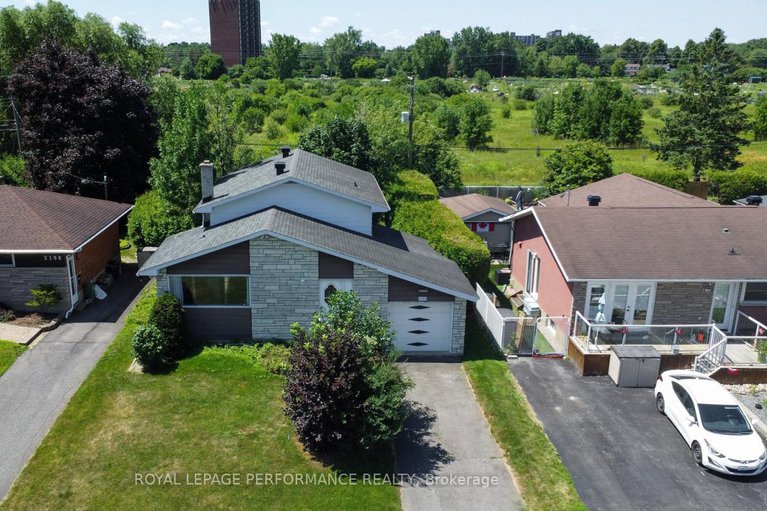 28634113/2194-haig-drive/elmvale-acres/ottawa/ontario/K1G2L2_23