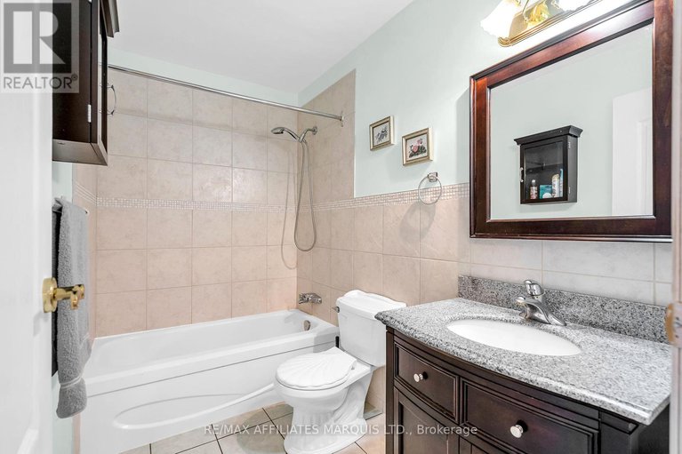 28769103/109-220-kenyon-street-w/alexandria/north-glengarry/ontario/K0C1A0_20