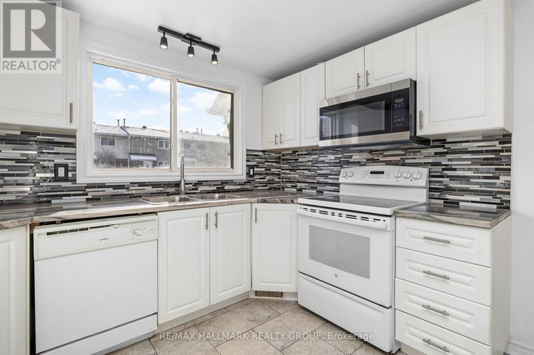 29173642/c-1458-heatherington-road/heron-gateindustrial-park/ottawa/ontario/K1V6S1_8