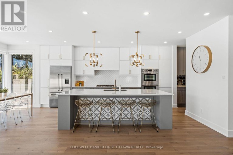 28265493/13-brook-lane/meadowlandscrestview/ottawa/ontario/K2G1S1_11
