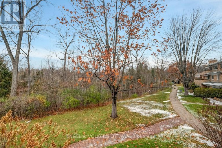 29162834/25-bittern-court/rockcliffe/ottawa/ontario/K1L8K9_44