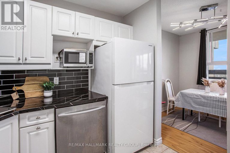 28465555/1508-2000-jasmine-crescent/beacon-hill-south/ottawa/ontario/K1J8K4_9
