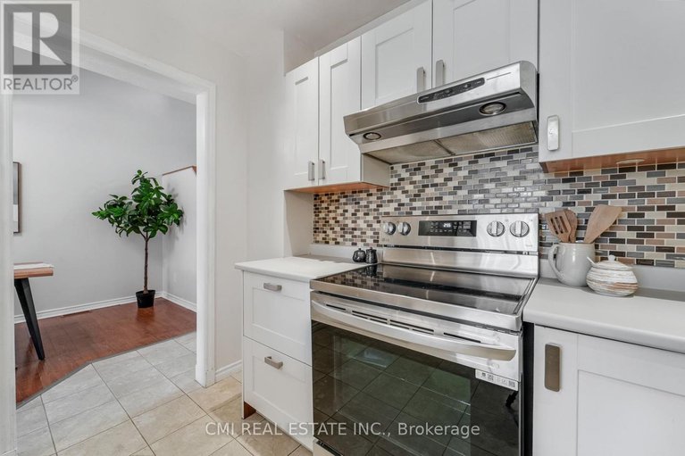 28790465/49-495-sidney-drive/fallingbrookpineridge/ottawa/ontario/K4A2W6_7